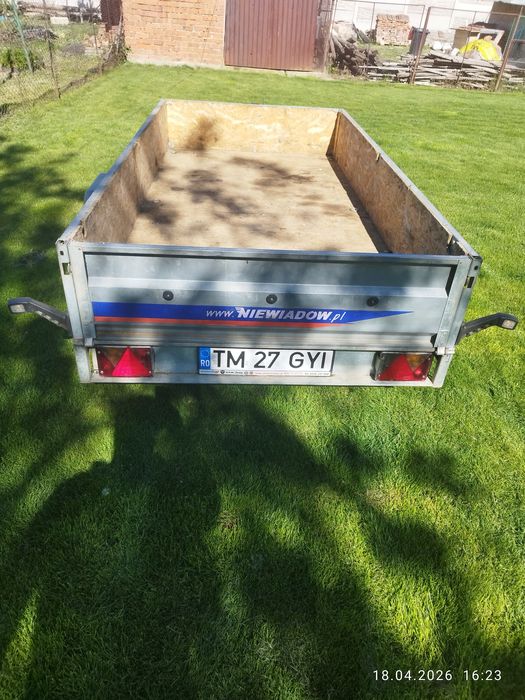 Remorca Niewiadow 750