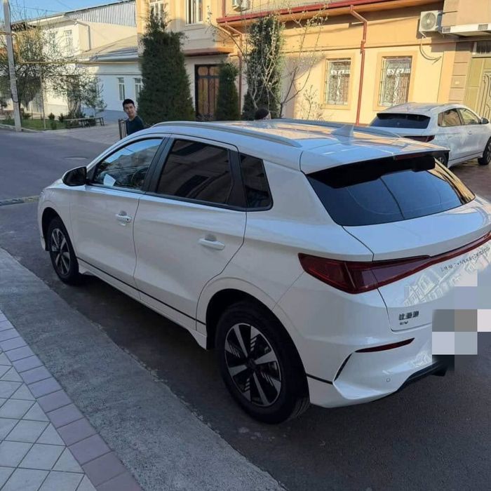 BYD e2 Luxury 405 km! 2024 йил! Пробеги 4000 км! Краскаси тоза! Электр