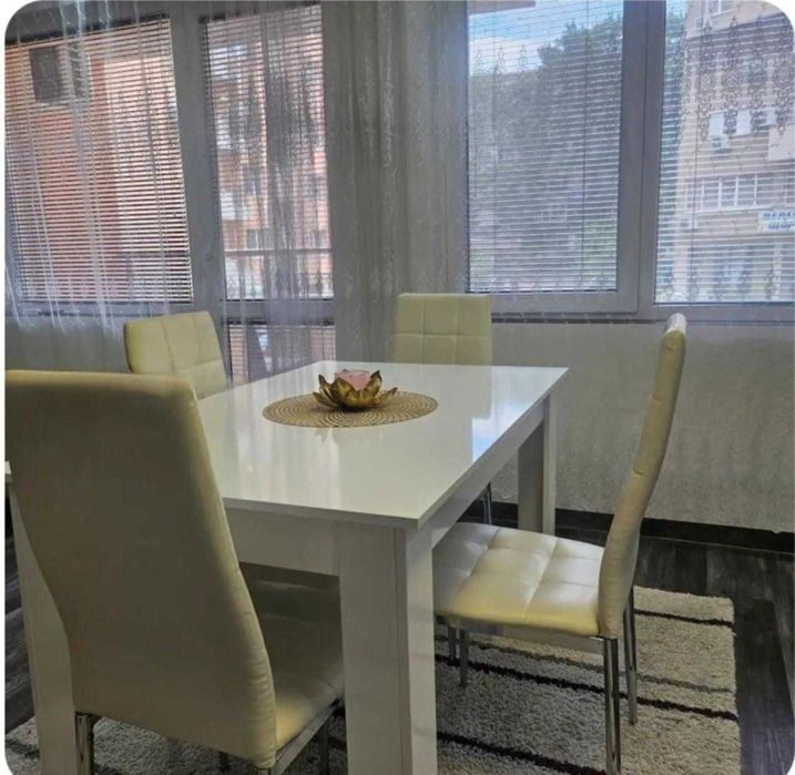 Продава се Двустаен апартамент в Пловдив, Център - 56 кв.м за 2438 €/кв.м - Снимка #1