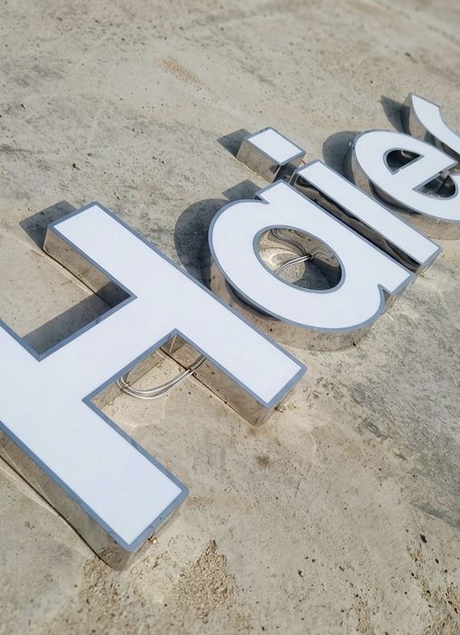 Yonuvchi hajmli harflar | Reklama Shayxontohur, Наружная реклама буква