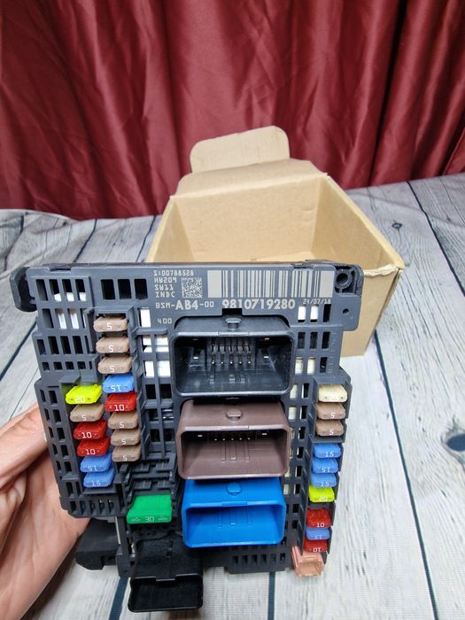 Panou siguranțe Peugeot 508 sw