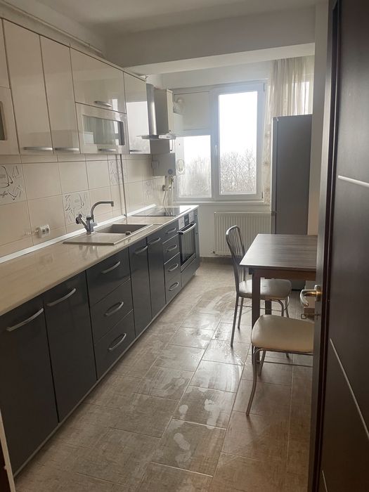 Apartament de inchiriat