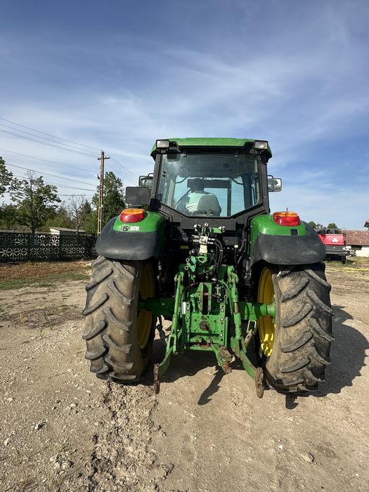 John Deere 6620.