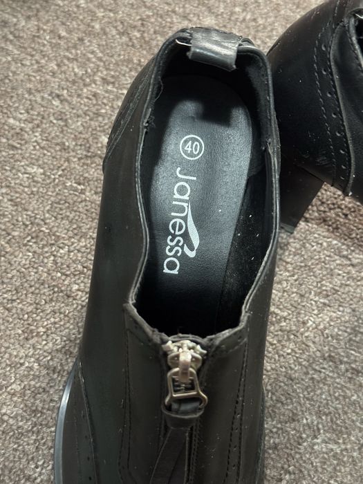 Продам ботильоны в хорошем состоянии