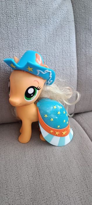 Майлитл пони хамбро