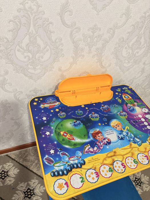 Детский стол сатылады