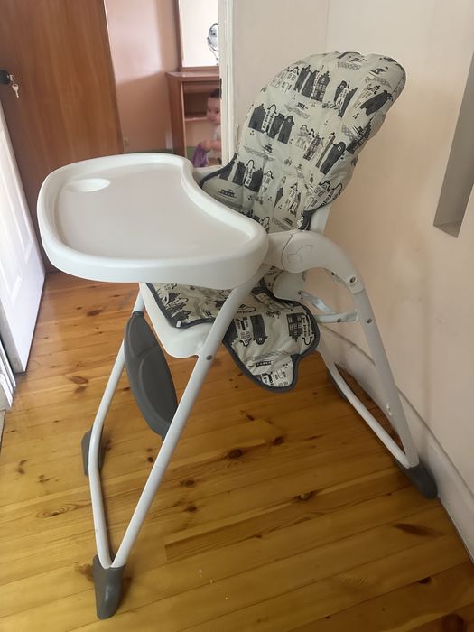 Детский стульчик для кормления Joie