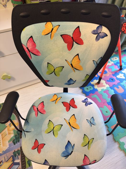 Детски стол за бюро