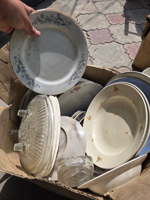 Посуда  разная  стаканы  сервиз