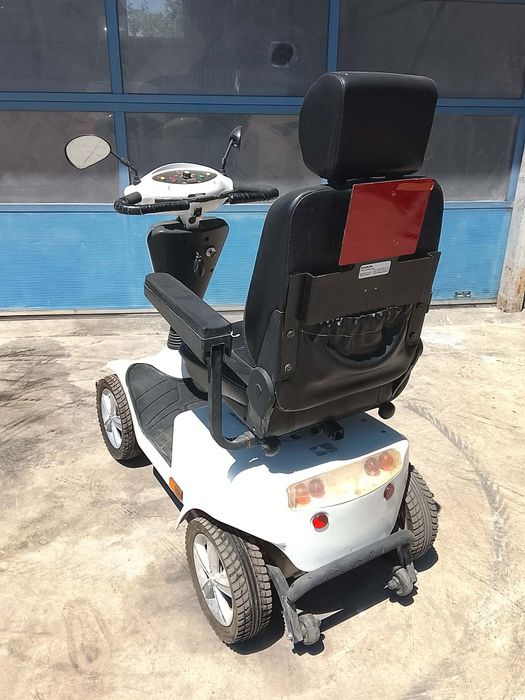 Carucior scuter electric