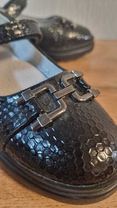 Туфли школьные для девочки