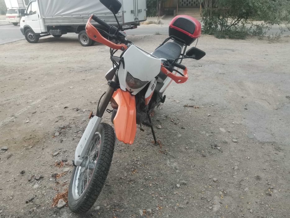 Мотоцикл эндуро 250см3. Срочно!