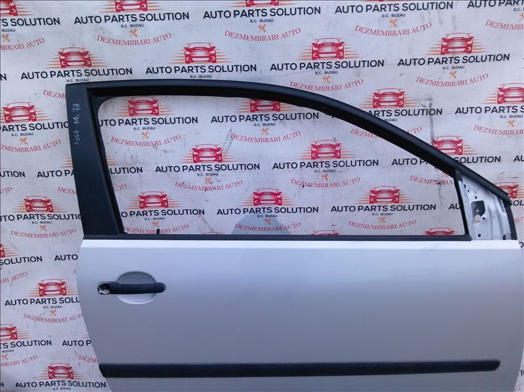 usa dreapta fata volkswagen polo an fabr. 2005