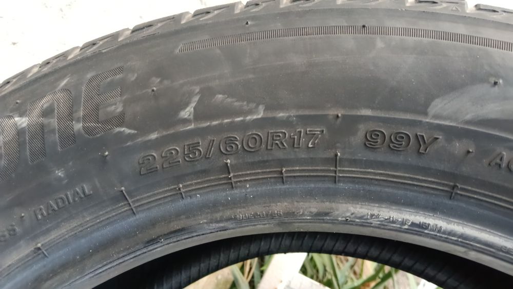Продам шины 17 размера