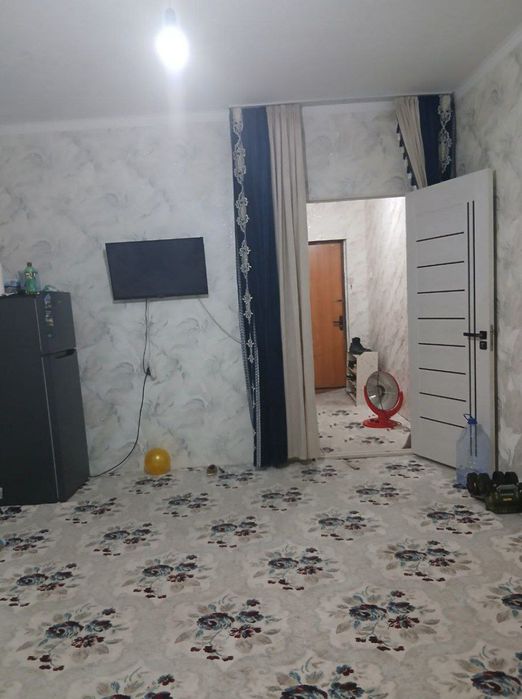 Юнусабад 7, 1/4/4. Франция. 42 кв.м.