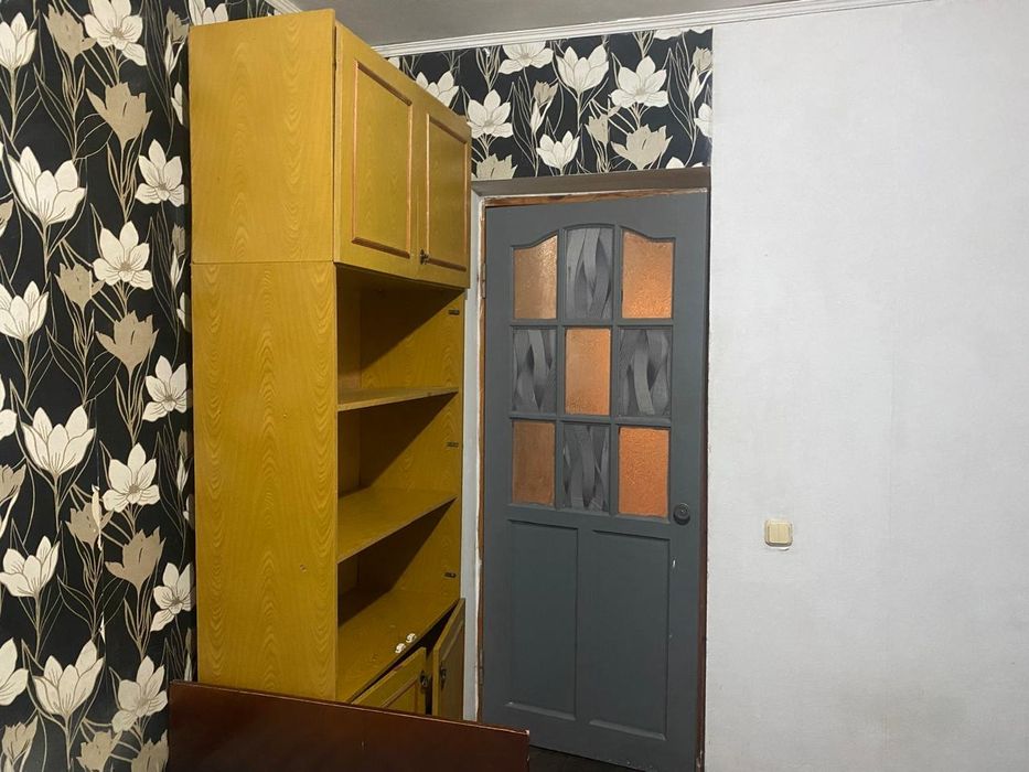 Продам евро3ком квартиру, район 6 школы