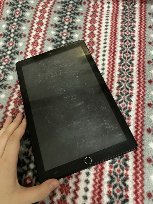 Планшет ZH960 в рабочем состоянии