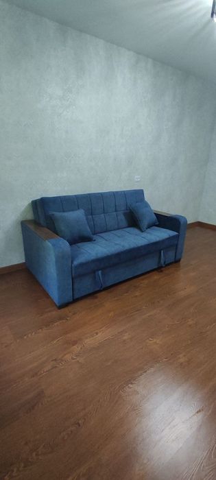 Продаю диван в отличном состоянии с самовывозом