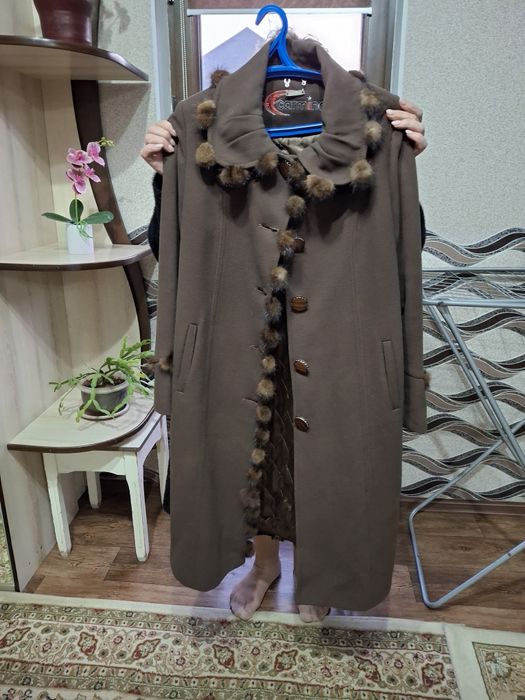 Пальто зимние, продам