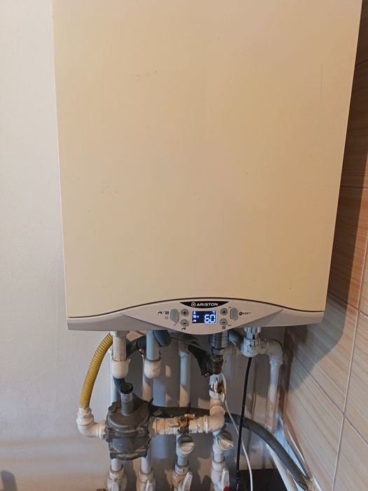 Centrală Ariston în condensare 24 kw