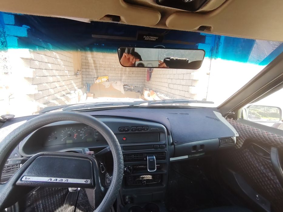 Lada samara 2 2115
