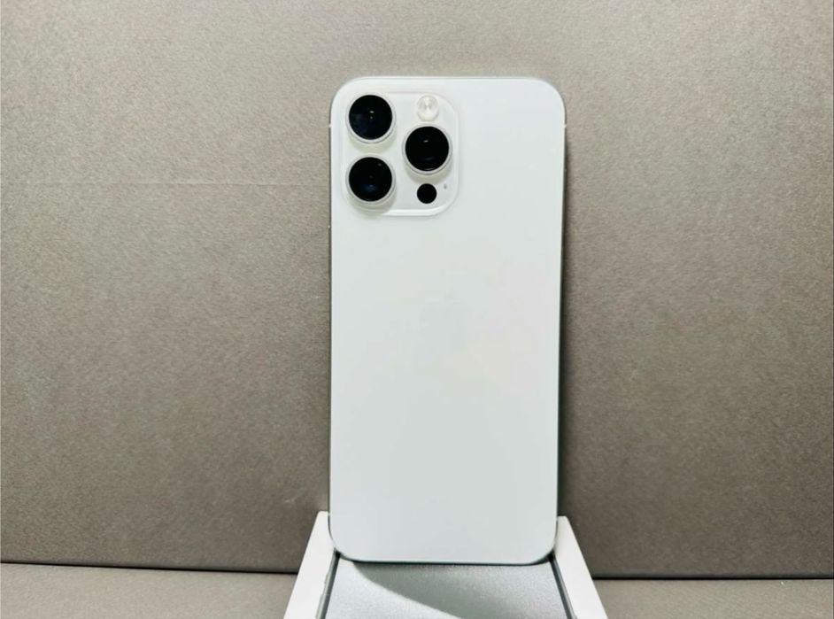 Apple 15 Pro Max 256 GB %86