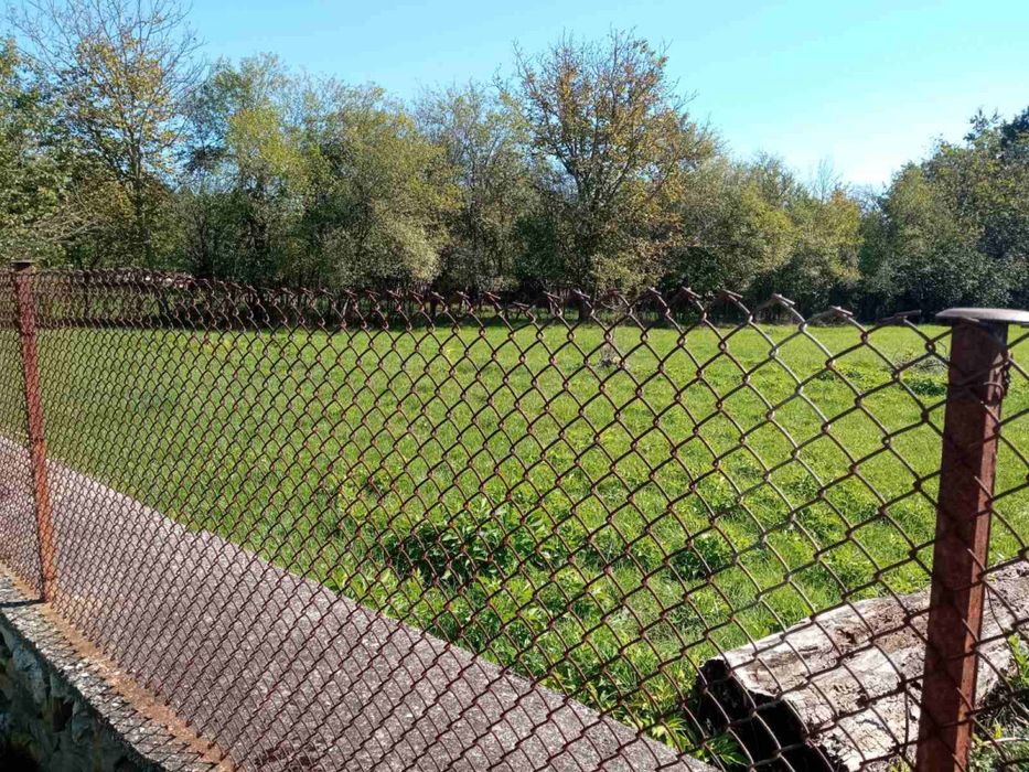 Продава се Парцел в с. Равнище, Област София-област - 1400 кв.м за 9 €/кв.м - Снимка #2