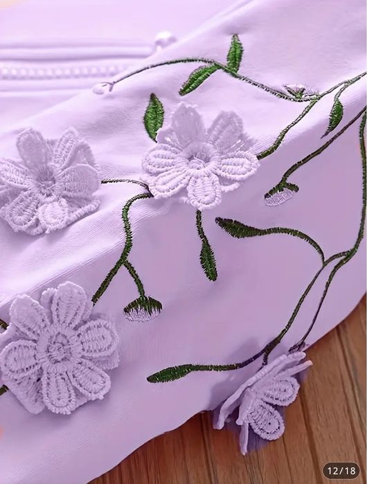 Спортивный костюм на девочку