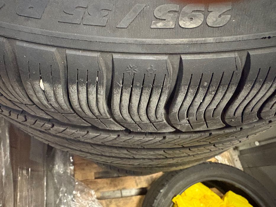 Michelin all season 295/35/20