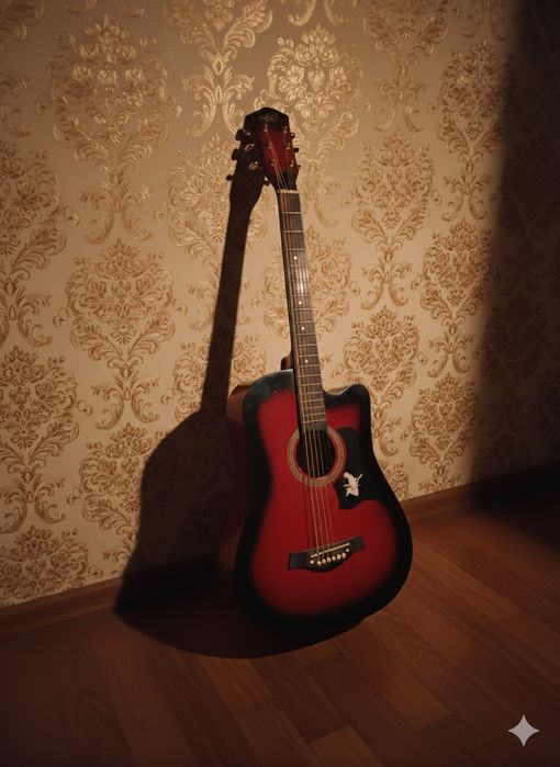 Прадам новыю гитару