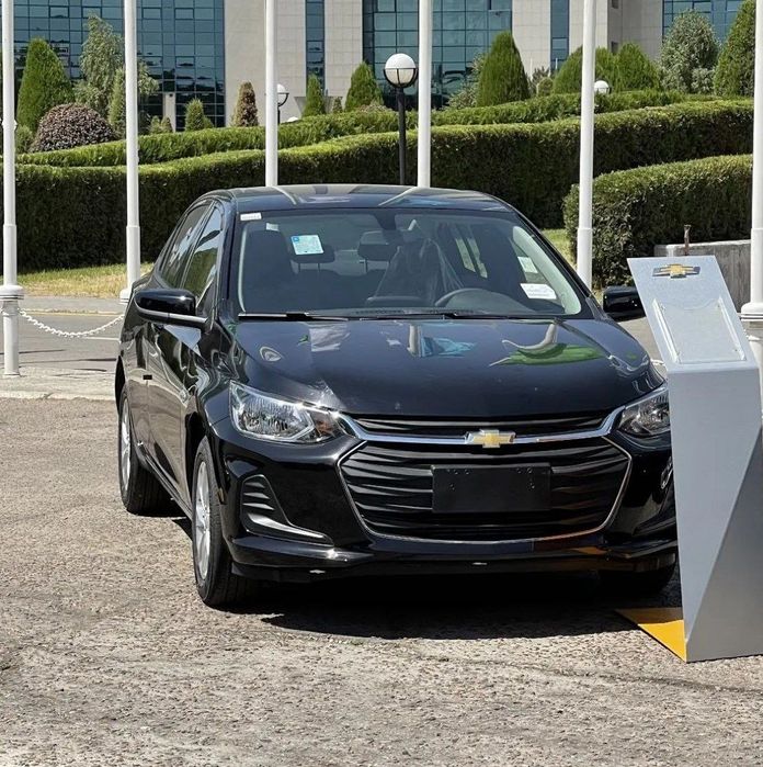 Оникс механика ,автомат с автосалона в кредит через банк