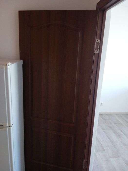 Двери для дома 4 штуки