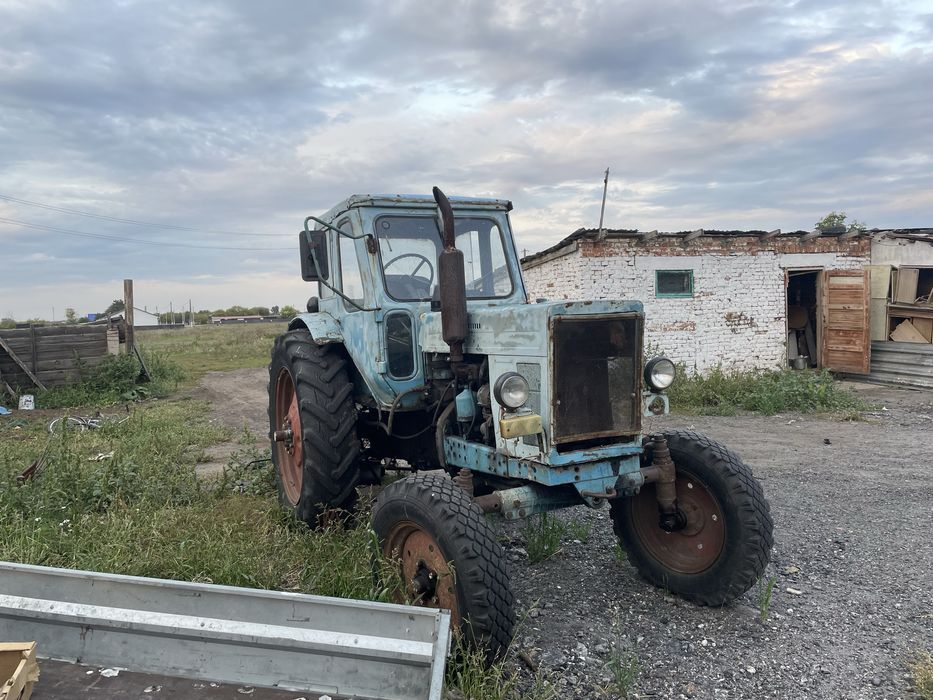Продам трактор мтз