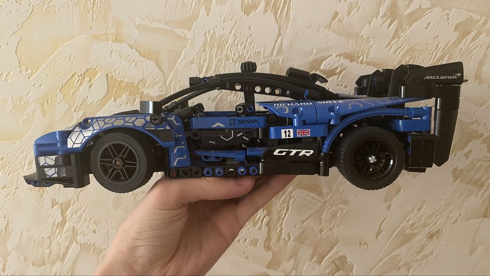 Lego McLaren Senna GTR Technic 42123