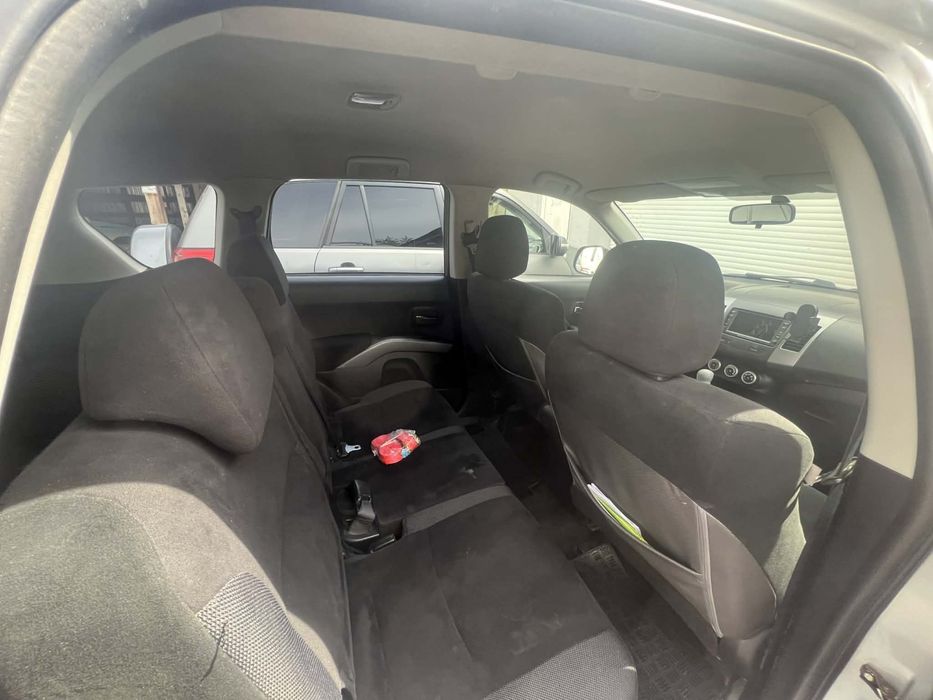 Se vinde Mitsubishi Outlander 4x4