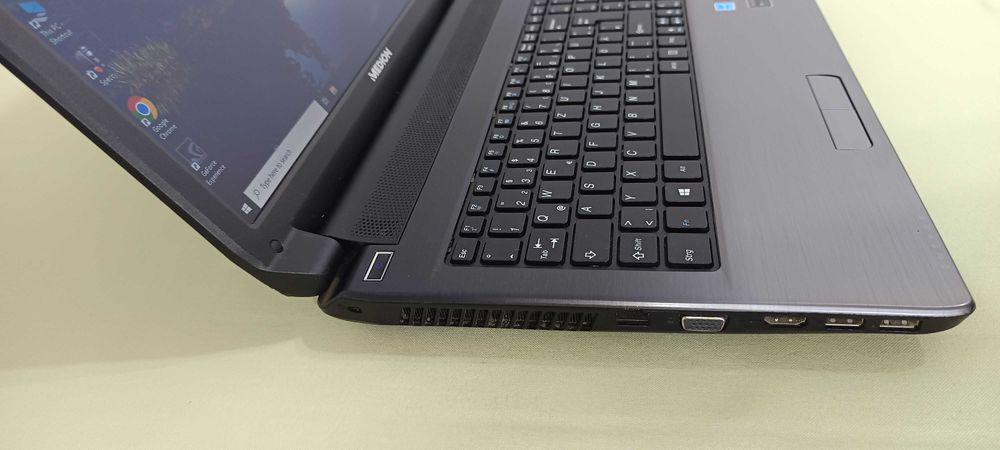 Laptop Medion Akoya I3 3120m Ram 8G HDD/SSD, 15.6 inch 40 cm