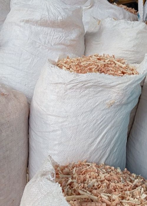 Картони за яйца, Талаш и изрезки от дървени греди