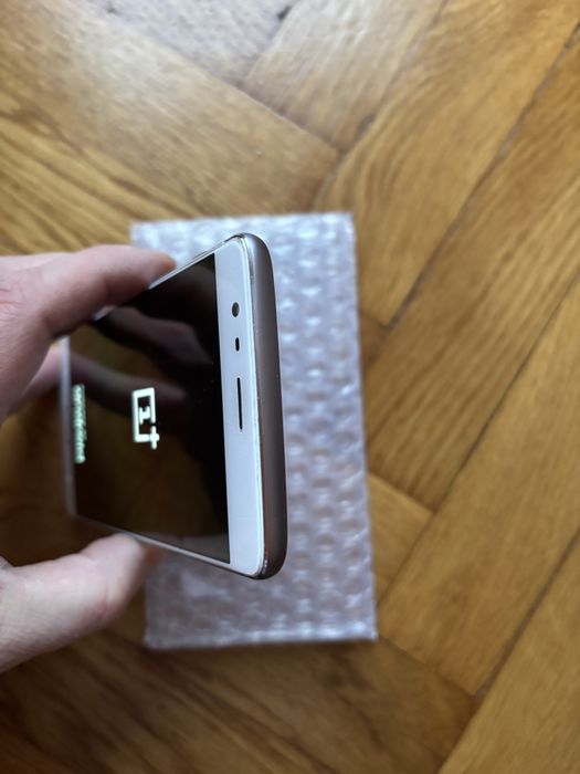 OnePlus 3T de 64 Gb Dual Gunmetal