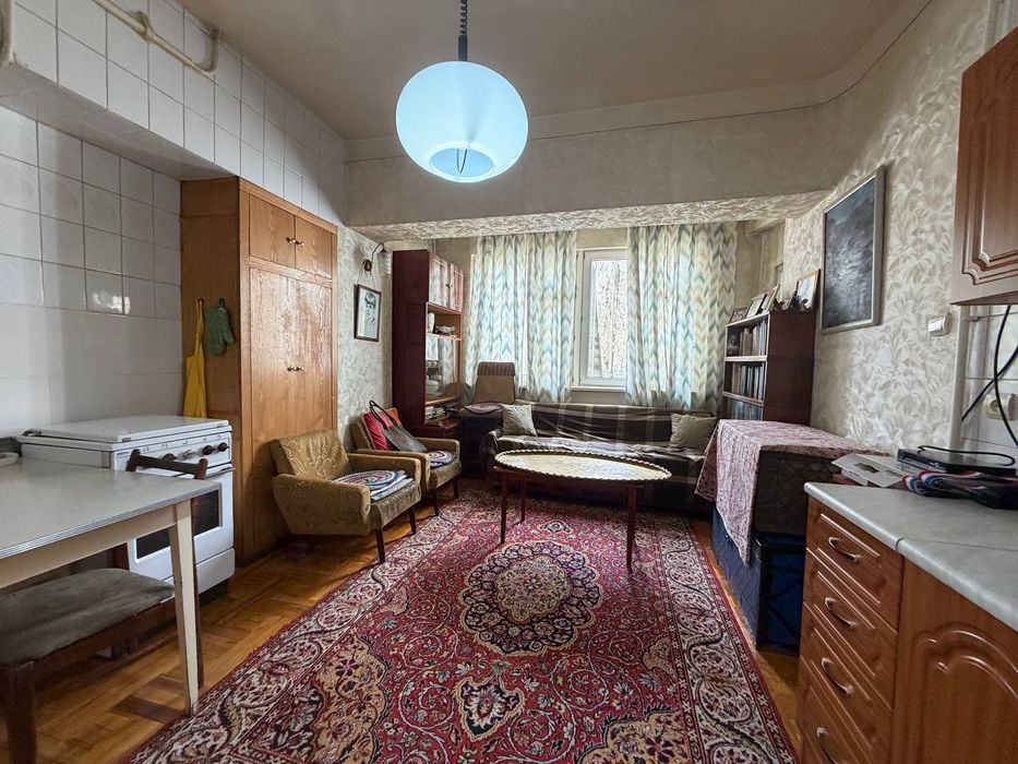 2 ком метро комендантский ЦУМ ц7 школа 110 сенат