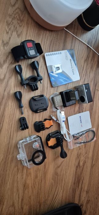 EKEN H9R 4K Action Camera + Пълен комплект, кейс, батерии, стойки