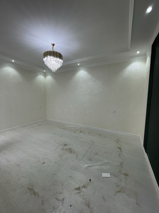 Uchaska Sotiladi 1.3 Sotix 5 xona Sergeli Xonabod