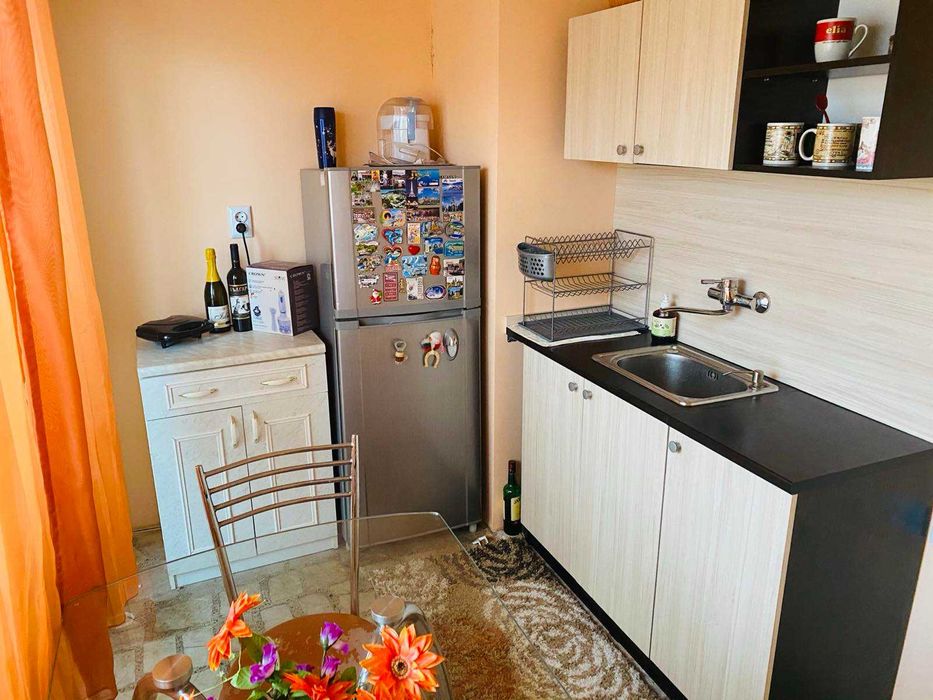 Дава се под наем Двустаен апартамент в Шумен, Тракия - 62 кв.м за 229.5 € - Снимка #4