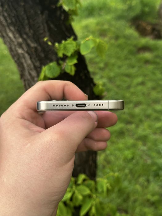 IPhone 15 Pro Max 256 Gb E-Sim