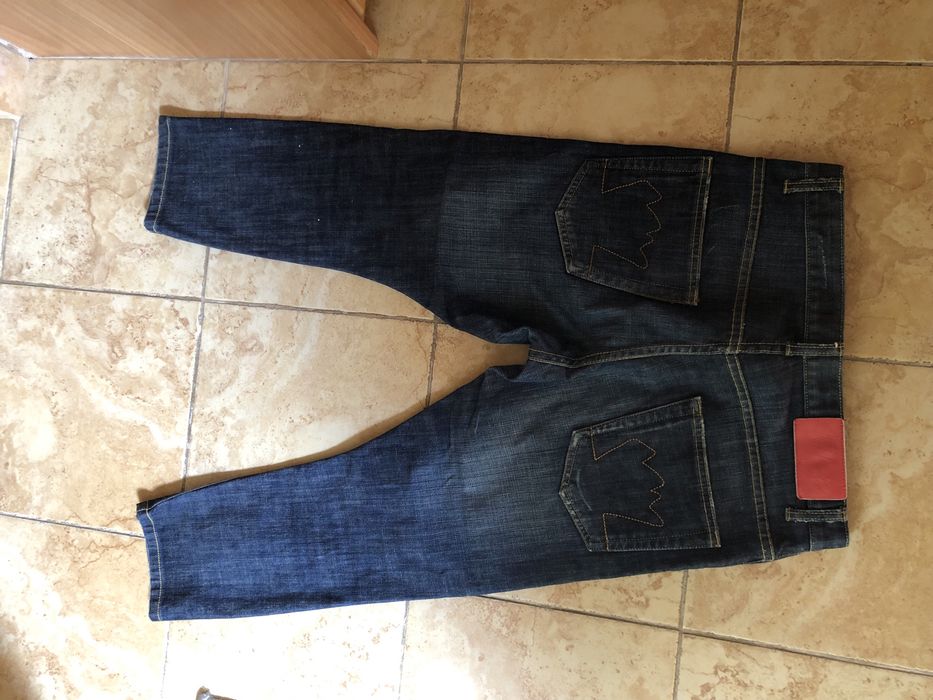 Pantaloni de blugi trei sferturi