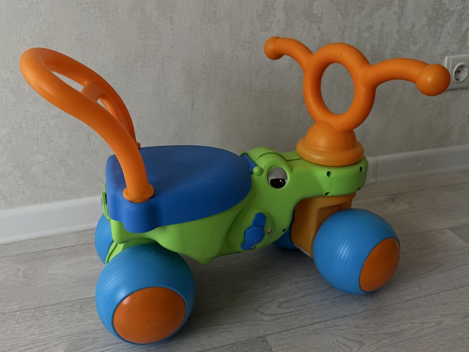 Машинка каталка полесье