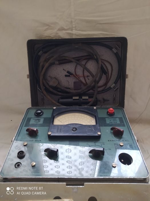 Продам вольтметр времён СССР