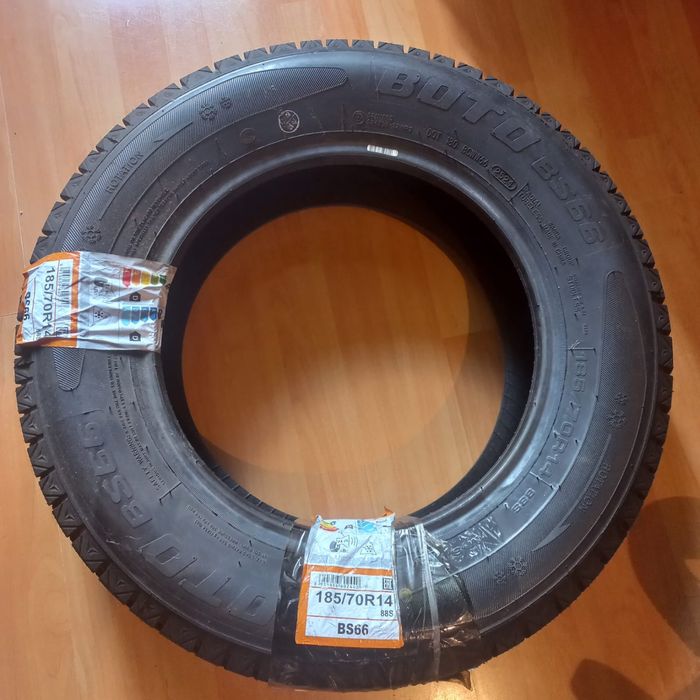Продам шины от а/м шевролет