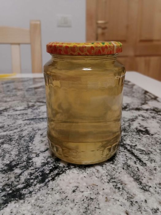 Vând miere de albine