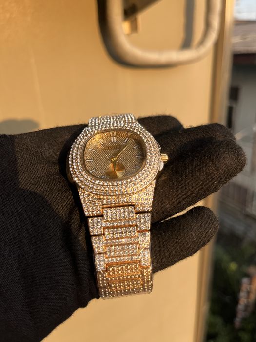 Часовник PinTime НАМАЛЕН!