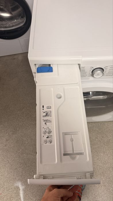 Сушилня с термопомпа BOSCH SERIE 8 WTW87540 | 9 КГ | Термопомпа | SELFCLEANING CONDENSER | AUTODRY